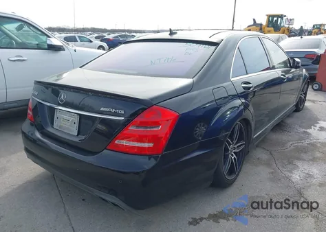 2013 Mercedes-Benz S 550 from USA, damaged, VIN WDDNG7DB1DA504164